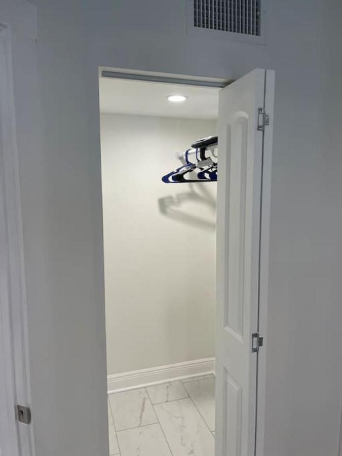 The Purple Pelican Beachfront With Ocean Balcony Unit 3 Fort Lauderdale Extérieur photo