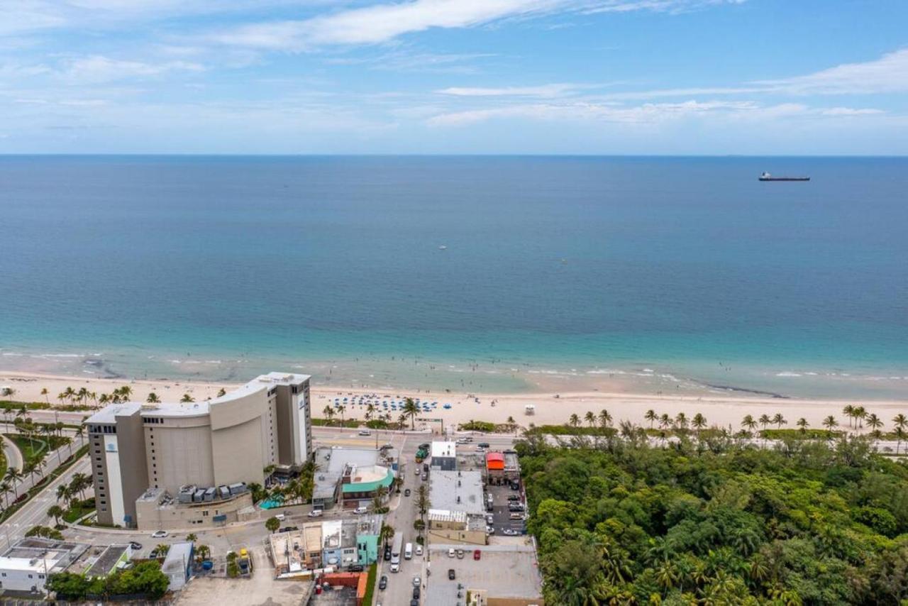 The Purple Pelican Beachfront With Ocean Balcony Unit 3 Fort Lauderdale Extérieur photo